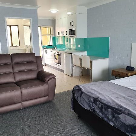 Edgewater Gardens Batemans Bay Aparthotel Екстериор снимка