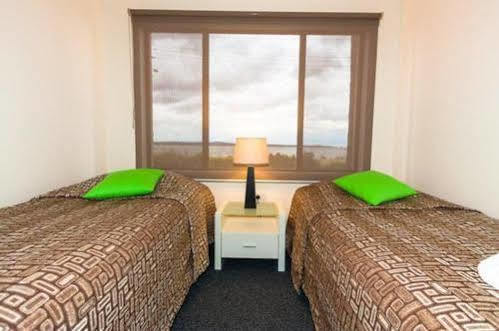 Edgewater Gardens Batemans Bay Aparthotel Екстериор снимка